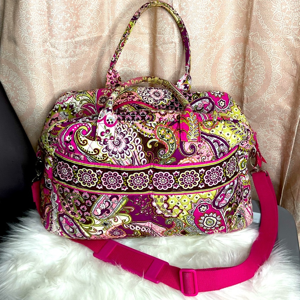 Vera Bradley Pink and Green Travel Bag with Intricate Design. EUC - Picture 3 of 7